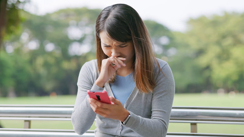 Ilustrasi Kekerasan Terhadap Perempuan. Foto: aslysun/Shuttterstock