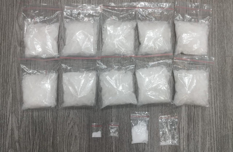 Barang bukti yang diamankan Polda Metro Jaya saat menangkap pelaku pengedar sabu di kawasan Pondok Gede, Bekasi. Foto: Dok. Istimewa