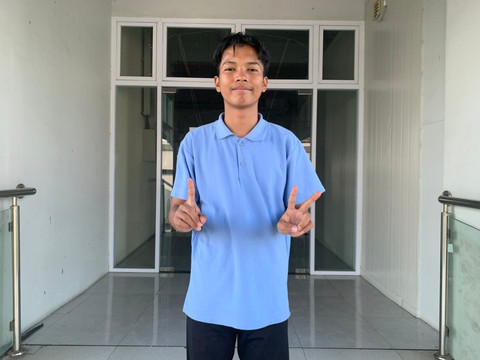 Muhammad Saifullah (17) siswa SRMA 21 Surabaya yang terlibat dalam program pertukaran atau Sister School di Khon Kaen University Thailand. Foto: Kemensos RI