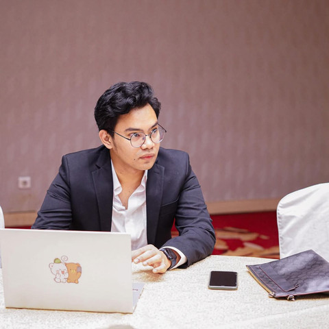 Insanul Fahmi, suami Wardatina Mawa. Foto: Instagram/ @insanulfahmi