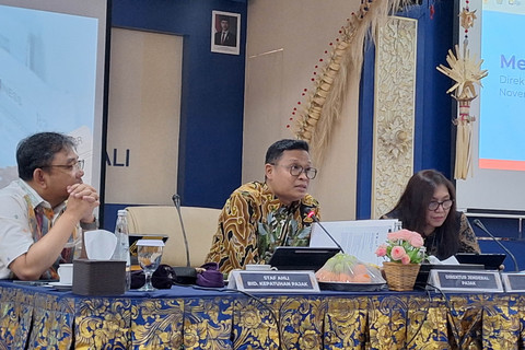 Dirjen Pajak Kemenkeu Bimo Wijayanto dalam Media Briefing DJP di Kanwil Badung, Bali pada Selasa (25/11/2025). Foto: Argya D. Maheswara/kumparan 