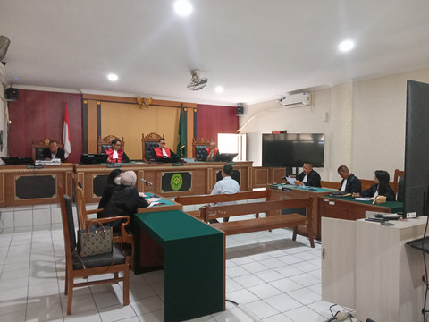 Sidang kasus dugaan korupsi yang melibatkan Eks Kadiskominfo Sleman di PN Sleman, Senin (24/11). Foto: Dok. Kejati DIY
