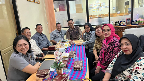 Majelis Pengawas Daerah (MPD) Notaris Kabupaten Kubu Raya menggelar rapat rutin evaluasi pengawasan. Foto: Dok. Kanwil Kemenkum Kalbar