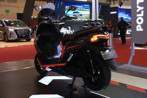 Polytron Fox 350 di GJAW 2025. Foto: Syahrul Ghiffari/kumparan