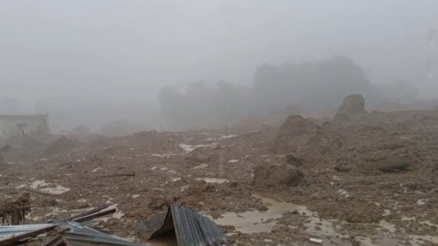Kondisi usai banjir bandang di Humbang Hasundutan, Rabu (26/11/2025). Foto: Polda Sumut