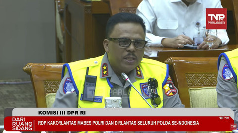 Komisi III DPR RI RDP dengan Kakorlantas Mabes Polri dan Dirlantas seluruh Polda se-Indonesia di Kompleks Parlemen, Senayan, Jakarta, Kamis (27/11/2025). Foto: YouTube/ TVR Parlemen
