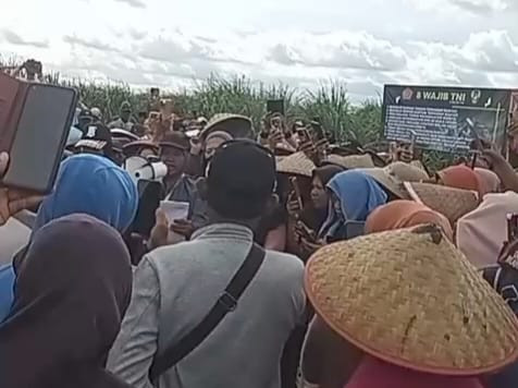 Masyarakat dari tiga kampung di Kecamatan Anak Tuha, Kabupaten Lampung Tengah | Foto : Ist