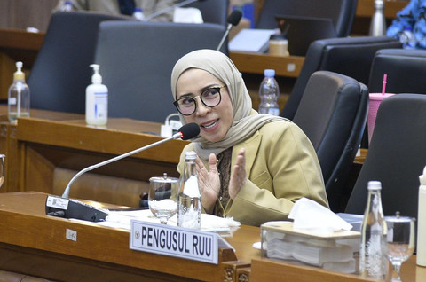 Melly Goeslaw dalam RDPU bersama LMKN. Foto: Istimewa
