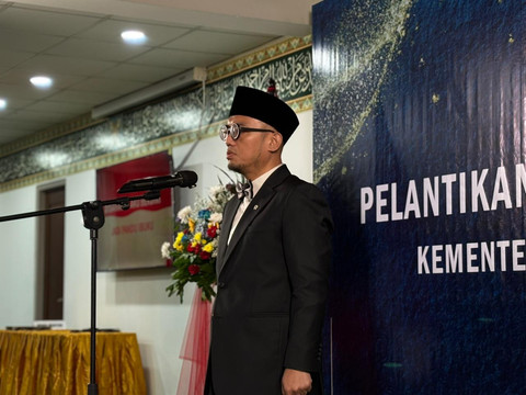 Wakil Menteri Haji dan Umrah Dahnil Anzar Simanjuntak di Masjid Kementerian Agama, Jakarta Pusat, Jumat (28/11). Foto: Amira Nada Fauziyyah/kumparan