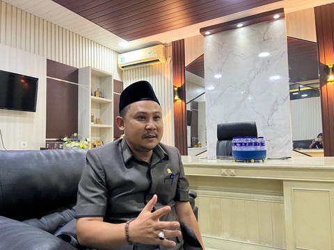 Ketua Komisi II DPRD Lampung Ahmad Basuki | Foto : Eka Febriani / Lampung Geh