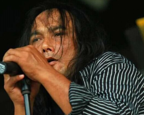 Mantan vokalis band Edane, Ecky Lamoh. Foto: Instagram/@edane_official