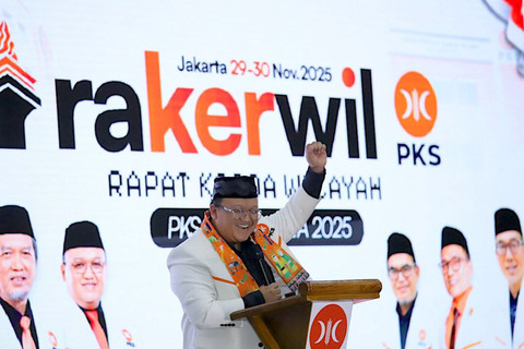 DPW PKS DKI Jakarta menggelar Rapat Kerja Wilayah di Aula Golden Boutiqe Hotel, Gn. Sahari Utara, Jakarta Pusat, Minggu (30/11/2025). Foto: PKS DKI Jakarta