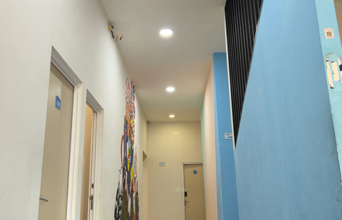 Guest house tempat meninggalnya Levi. Ia meninggal di kamar 210 di lantai 2. Foto: Muthia Firdaus/kumparan