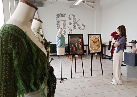 iDesember 2025, Titik Balik Moral Gen Z di Surabaya Lewat Seni Komunikasi Visual