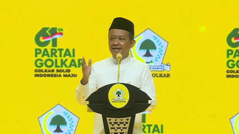 Ketua Umum Bahlil Lahadalia memberikan sambutan saat menghadiri doa bersama dalam rangka puncak HUT Golkar ke-61di Istora Senayan, Jakarta, Jumat (5/12/2025). Foto: Youtube/DPP PARTAI GOLKAR OFFICIAL