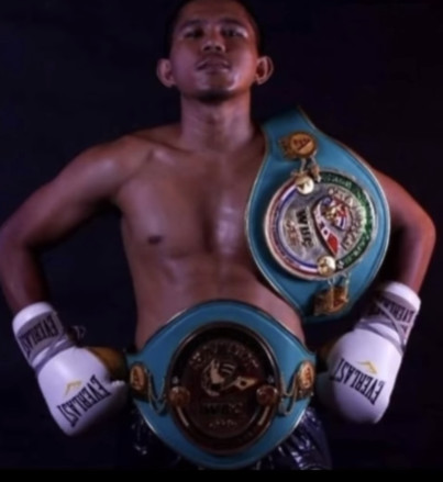 Ari Agustian, atlet tinju profesional. Foto: Dok. Instagram @ariagustian007