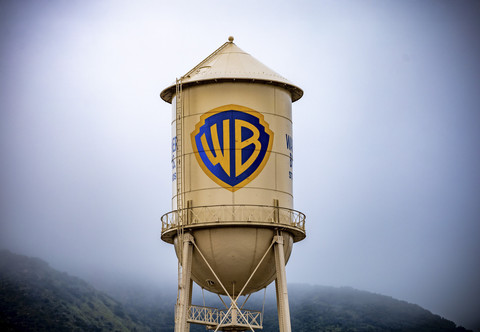 lustrasi logo Warner Bros. Foto: Shutterstock