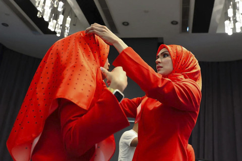 AirAsia izinkan awak kabinnya berhijab. Foto: Dok. AirAsia