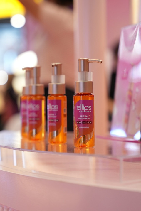 Ellips meluncurkan produk terbaru, Ellips Hair Serum Ultra Treatment. Foto: Ellips