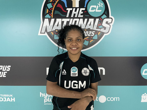 Hulda Lidia Soruwe, kapten futsal putri UGM, saat diwawancarai kumparan di GOR UNJ, Rabu (3/12). Foto: Aji Nugrahanto/kumparan