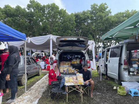 Keseruan acara Daihatsu Kumpul Sahabat Malang 2025 di Lapangan Rampal, Malang, Minggu 7 Desember 2025. Foto: Dok. kumparan
