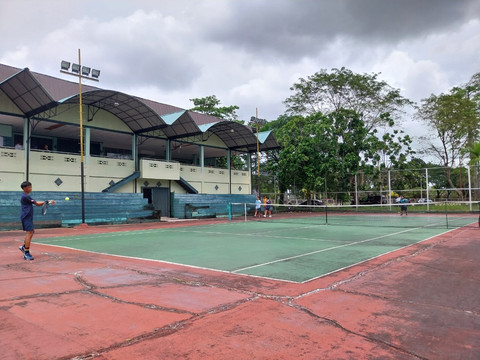 Olahraga Tennis di Pontianak. Foto: Dok. Hi!Pontianak