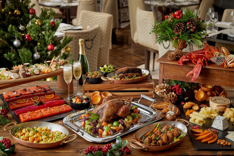 Sajian kuliner Natal dan Tahun Baru di Yogyakarta Kitchen by Marriott. Foto: Dok. Yogyakarta Marriott Hotel