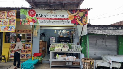 Toko sayur milik Aminudin di Sidoarjo. Foto: Farusma/kumparan