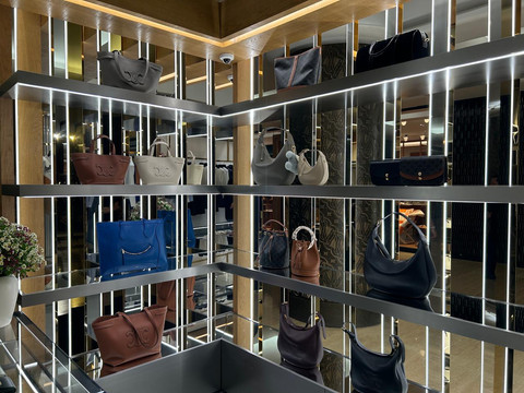 Celine Pop-Up di Plaza Indonesia. Foto: Judith Aura/kumparan