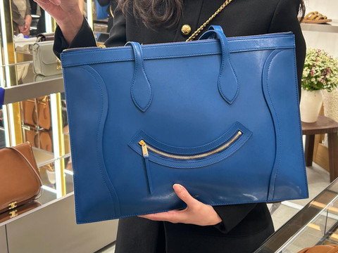 Celine The Cabas New Luggage. Foto: Judith Aura/kumparan