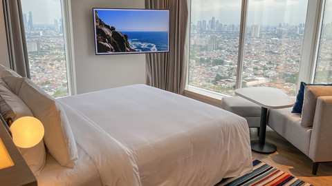 Suasana kamar di Aloft Jakarta Kebon Jeruk. Foto: Gitario Vista Inasis/kumparan