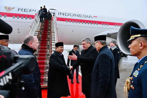 Presiden Republik Indonesia Prabowo Subianto tiba di Moskow, Rusia pada Rabu, 10 Desember 2025. Foto: Dok. Laily Rachev - Biro Pers Sekretariat Presiden