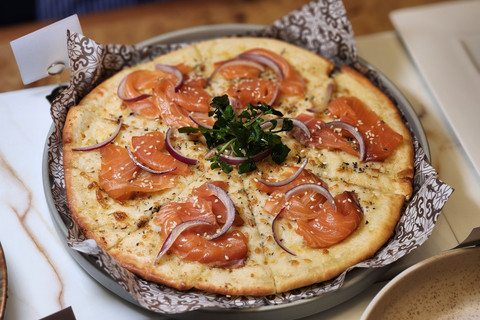 Wyndham Casablanca Jakarta meluncurkan berbagai menu baru yang terinspirasi cita rasa Prancis dan internasional pada Rabu (11/12/2025). Foto: Ela Nurlaela/kumparan