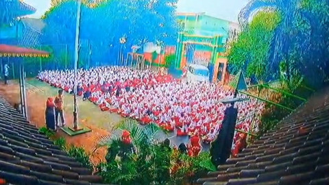 Rekaman CCTV saat mobil pengangkut MBG tabrak siswa-guru di SDN Kalibaru 01 Pagi. Foto: Dok. Istimewa