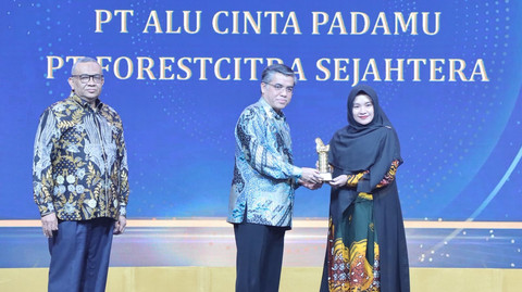Foto : Sambel Alu Raih Penghargaan Inspirational Leadership Award 2025