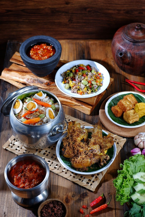 Foto : Menu PT Alu Cinta Padamu