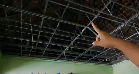 Ilustrasi plafon ambruk. Foto: Dok. Istimewa