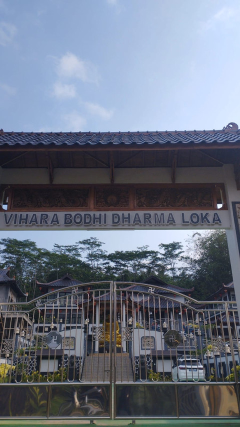 Vihara Bodhi Dharma Loka di Dusun Kendal, Desa Gandon, Kecamatan Kaloran. Dok pribadi