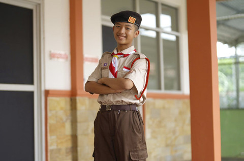 Kisah Aray, dari Minder hingga Tampil Percaya Diri di Hadapan Seskab Teddy. Foto: Dok. Kemensos