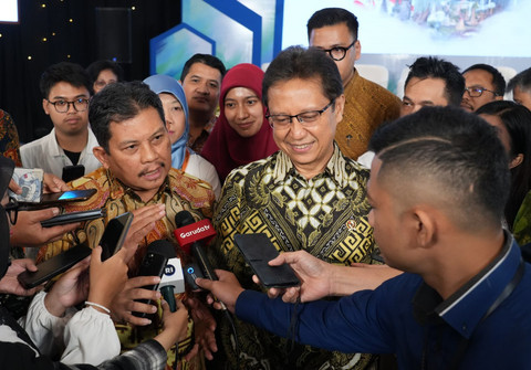 Menteri Kesehatan Republik Indonesia, Budi Gunadi Sadikin dan Direktur Utama BPJS Kesehatan, Ghufron Mukti usai Diskusi Publik dengan tema 