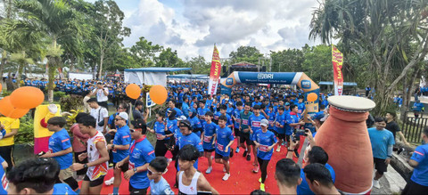 Ribuan peserta meramaikan Fun Run Babel Mart X BRImo di Belitung. (ist)