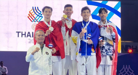 Arya Danu Susilo, atlet taekwondo nasional sekaligus Calon Aparatur Sipil Negara pada Lembaga Pemasyarakatan (Lapas) Terbuka Ciangir, Banten berhasil meraih medali emas dalam kompetisi SEA Games 2025 yang digelar di Bangkok, Thailand, Sabtu (13/12). Foto: Dok. Kementerian Imipas