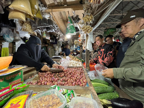 Jelang Nataru, Gubernur Kalbar Pastikan Stok Pangan Aman di Sintang