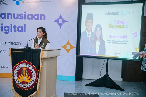 Kemkomdigi berikan internet gratis ke sekolah terdampak banjir di Sumatera Utara. Foto: Dok. Komdigi