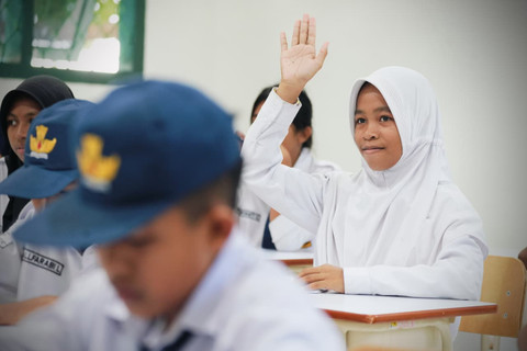 Jannatul Zahra Umamit, siswi Sekolah Rakyat Menengah Pertama (SRMP) 26 Ternate.   Foto: Biro Humas Kemensos/ Bayu Aprianto