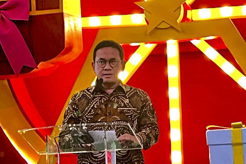 Menteri Perdagangan (Mendag) Budi Santoso dalam gelaran BINA Indonesia Great Sale 2025 di Mal Kota Kasablanka, Jakarta Selatan, Kamis (18/12/2025). Foto: Widya Islamiati/kumparan