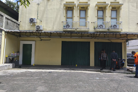 Lokasi penemuan benda diduga bom di ruko ITC Kosambi Bandung, Jumat (19/12/2025). Foto: Linda Lestari/kumparan