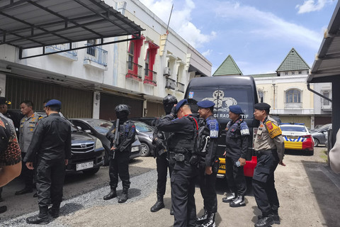 Lokasi penemuan benda diduga bom di ruko ITC Kosambi Bandung, Jumat (19/12/2025). Foto: Linda Lestari/kumparan