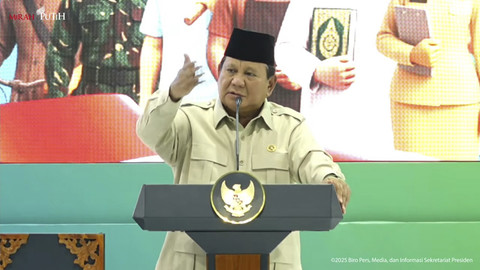 Presiden RI Prabowo Subianto berpidato saat akad massal 50.030 KPR FLPP dan serah terima kunci di Serang, Banten, Sabtu (20/12/2025). Foto: YouTube/Sekretariat Presiden