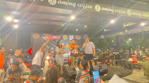 Club motor Khambec C70 Pontianak rayakan Hari Ulang Tahun (HUT) ke-30 alias tiga dekade eksistensi pada Sabtu malam, 20 Desember 2025. Foto: Alycia Tracy Nabila/Hi!Pontianak